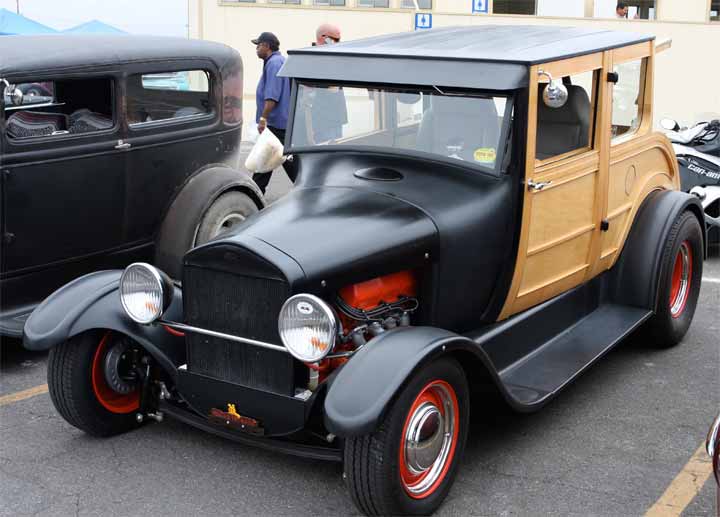 Woody Coupe